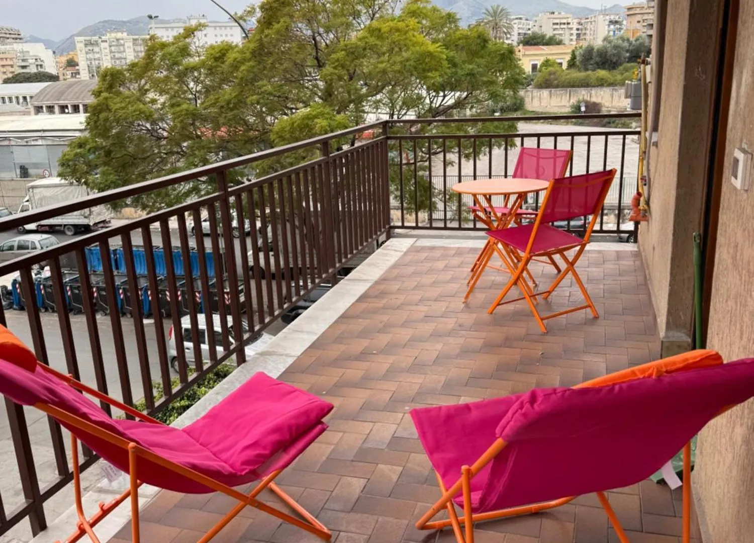 Molo Sbriju - Palermo Centro B&B 0*,  이탈리아